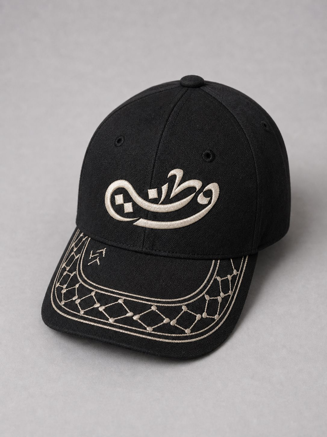 Black Cap Waw hero