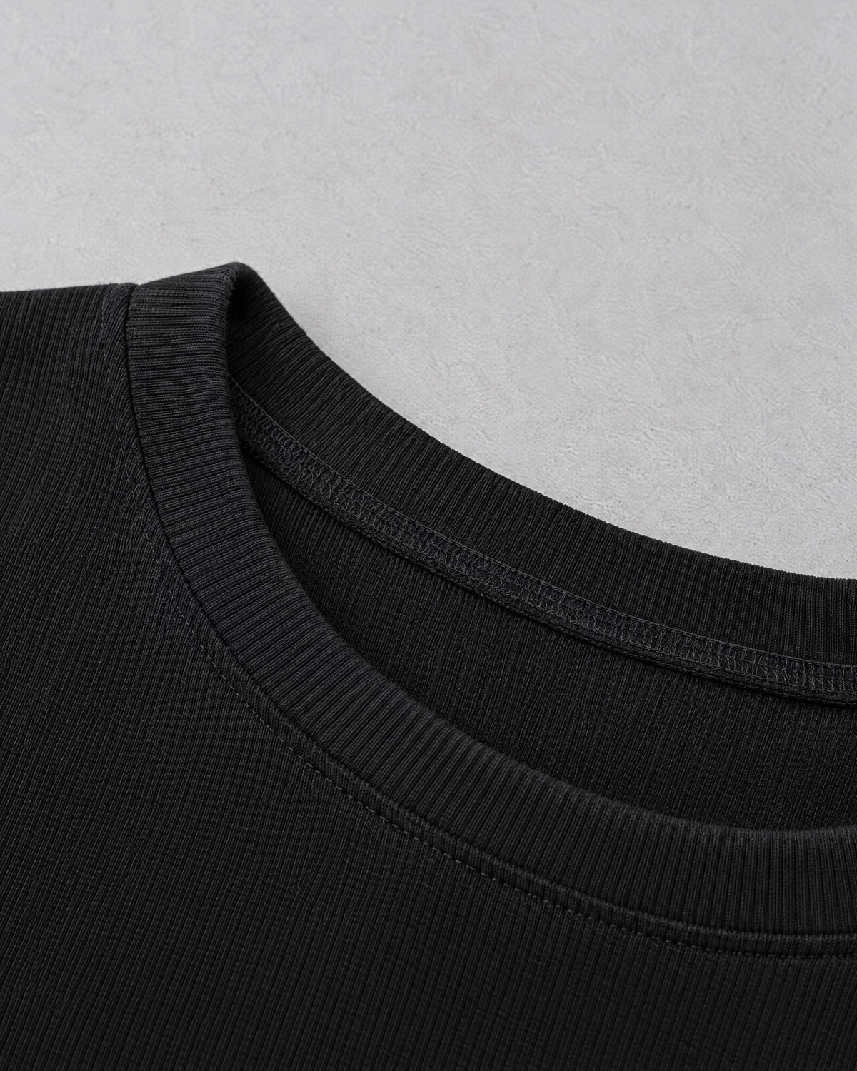 TIIN BABY TEE black ribbed cotton neckline and stitching.